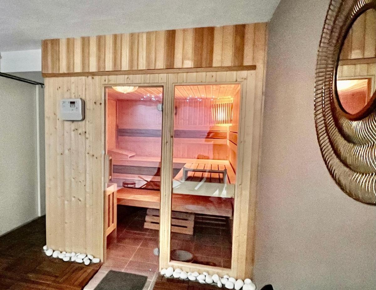Villa Casa Alegria - With Pool, Fitness, Sauna